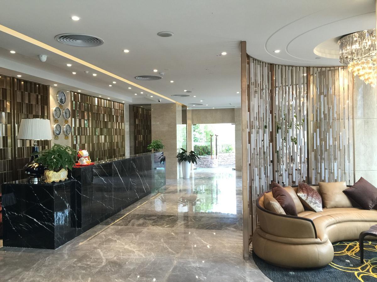 Southern-Club Station 1 Hotel-Free Canton Fair Shuttle Bus Exterior foto
